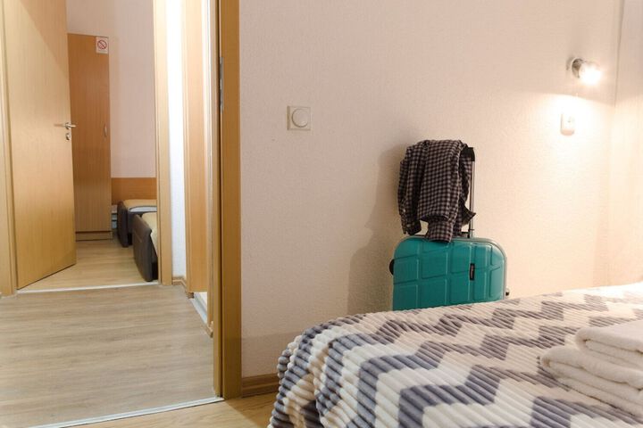Room 41 of 96