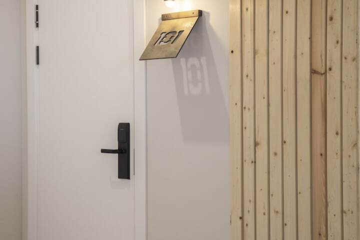 Room 19 of 58