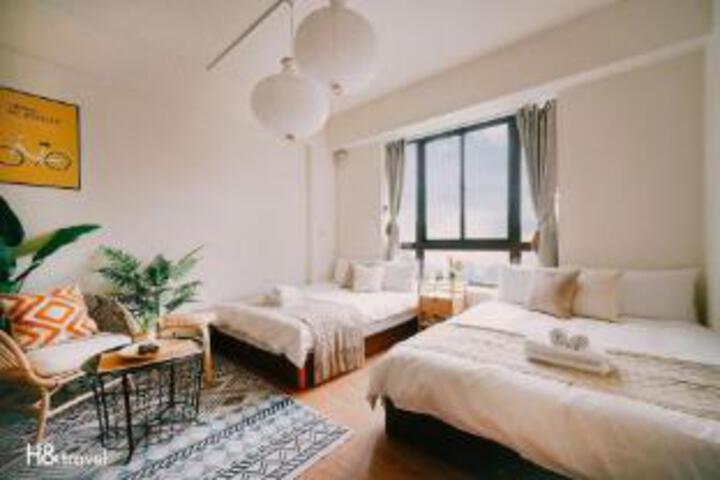 Room 5 of 6