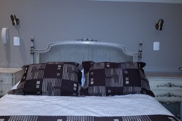 Room 15 of 40