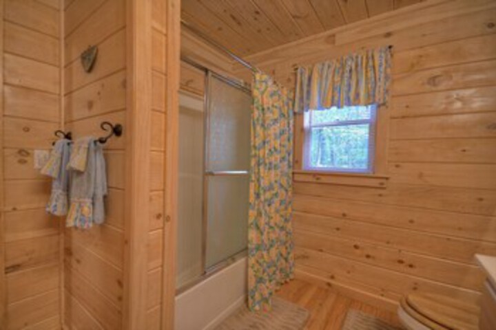 Room 8 of 29