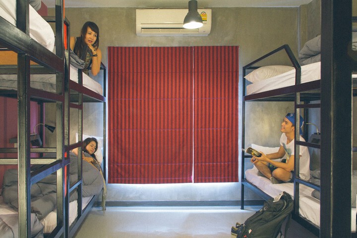Room 9 of 60
