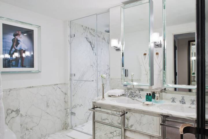 Bath Interior