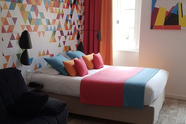 Room 12 of 63