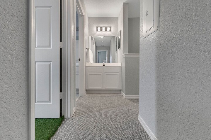 Room 2 of 24