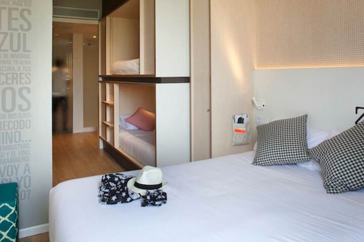 Room 15 of 62