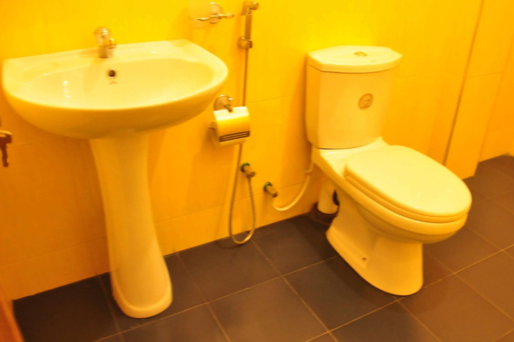 Room 7 of 7
