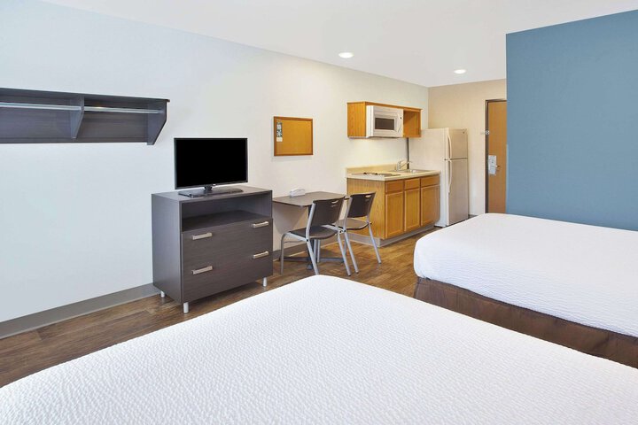 Standard Double Bed (18 of 28)