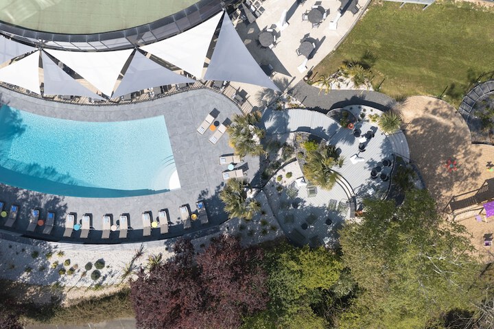 Pool 135 of 278