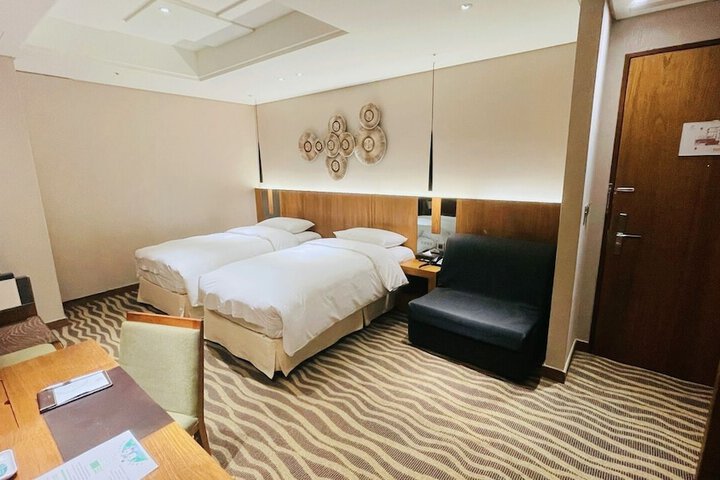 Room 43 of 88