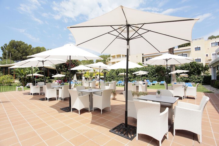 Terrace/Patio 62 of 63