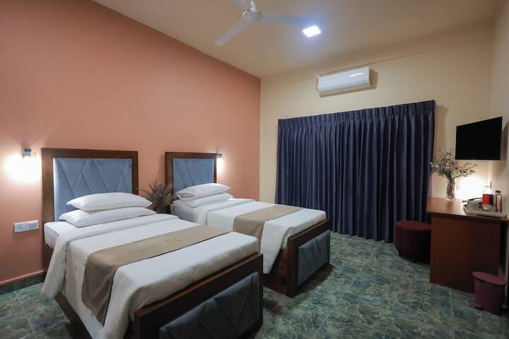 Room 25 of 65