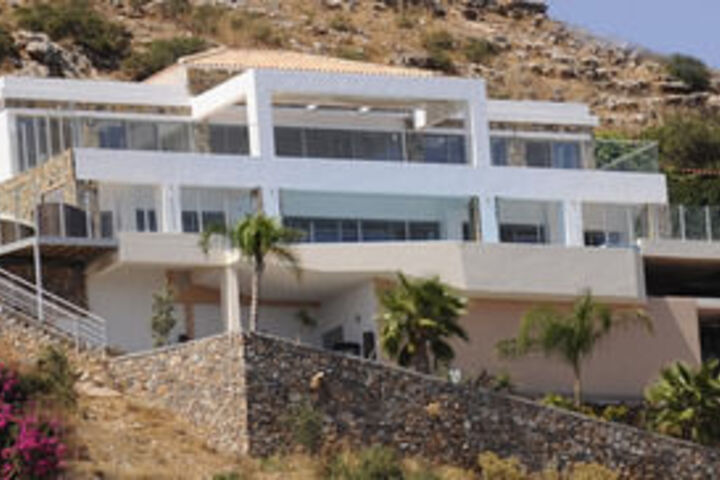 Hotel 7 of 34