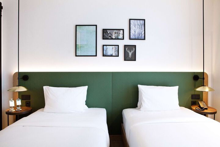 Room 20 of 86