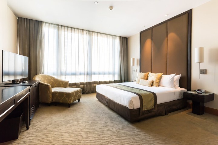 Room 16 of 123