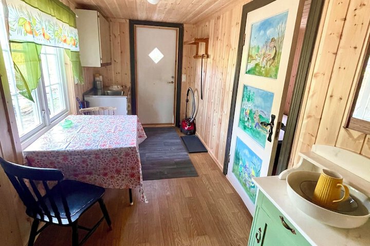 Room 26 of 59