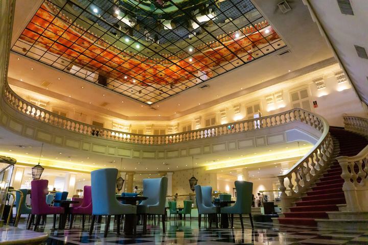 Hotel Lobby