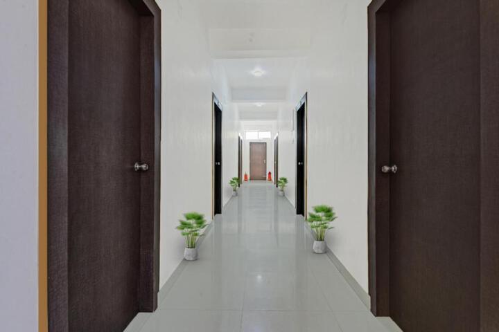 Hotel O Aura Hotel Rajdhani Residency