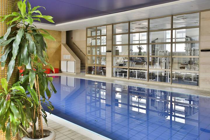 Hotel with Pool