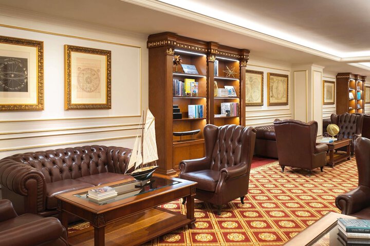 Business Center 226 of 262