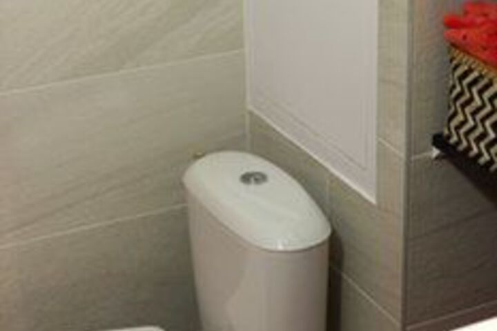Room 3 of 21