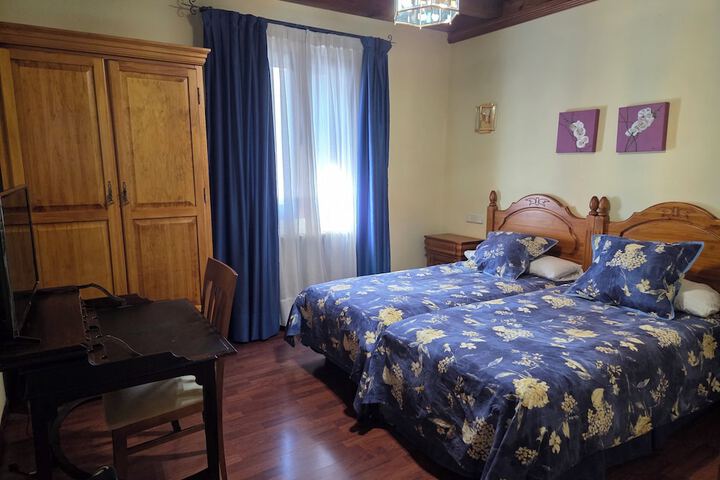 Room 5 of 15