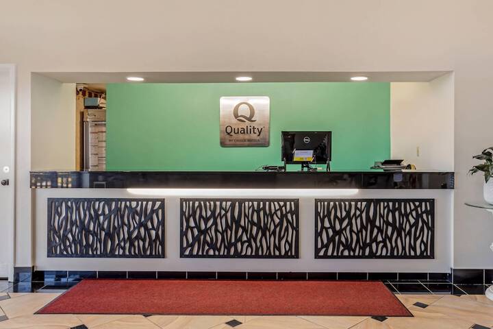 Lobby Entry