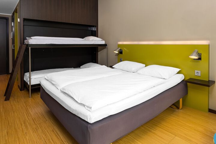 Room 20 of 71