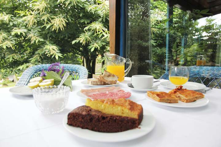 Breakfast/Coffee Service 33 of 41