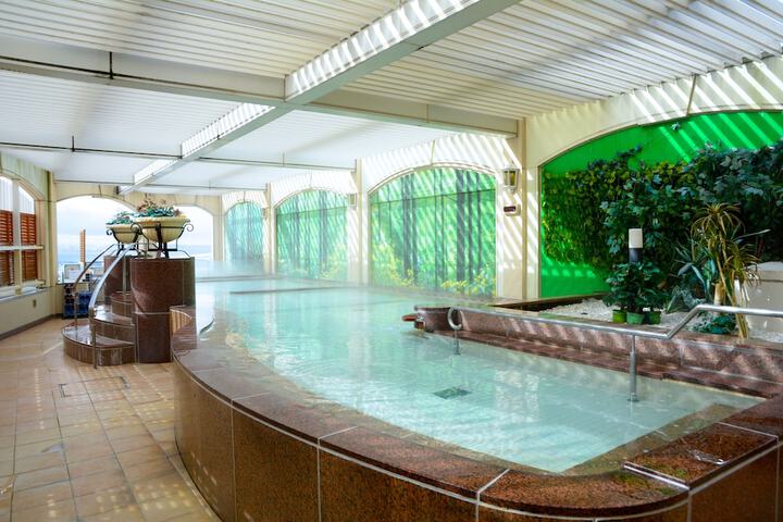 Hotel with Pool