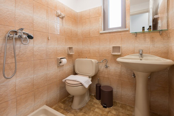 Room 20 of 51