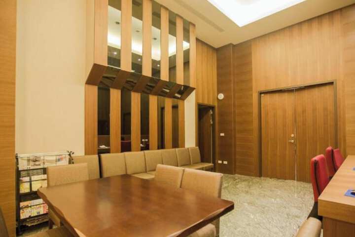 Business center
