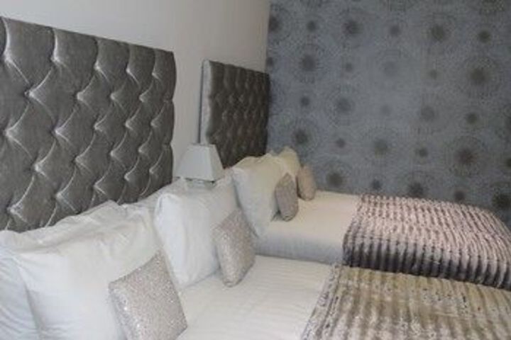 Room 7 of 29