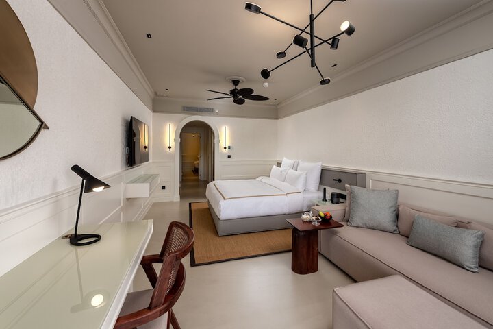 Room 14 of 261