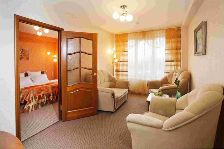 Room 21 of 74