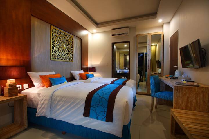 Room 5 of 31