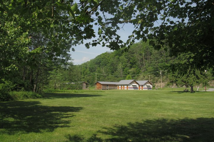 Property Grounds 24 of 32