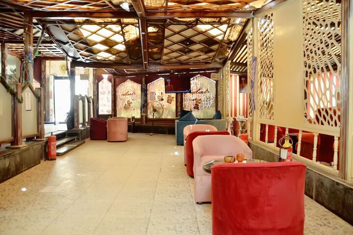 Hotel 54 of 63