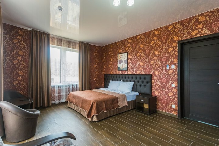 Room 53 of 60