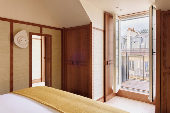 Room 15 of 71