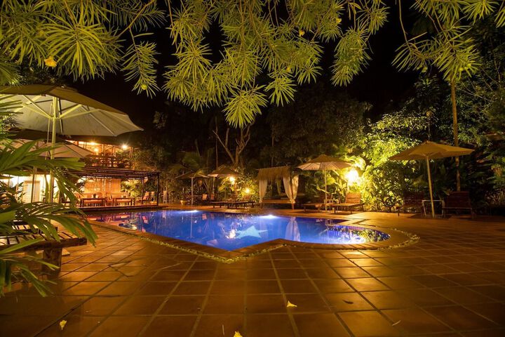 Pool 64 of 117