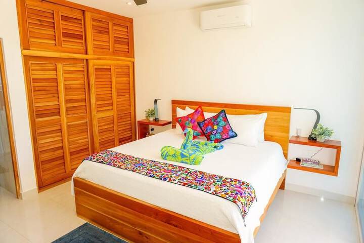 Room 6 of 45