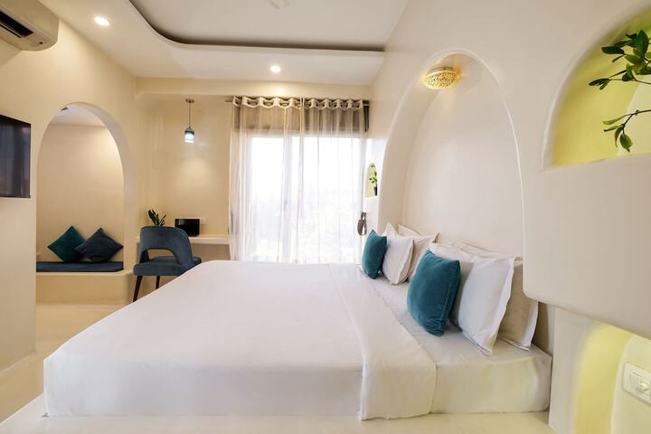 Room 28 of 75