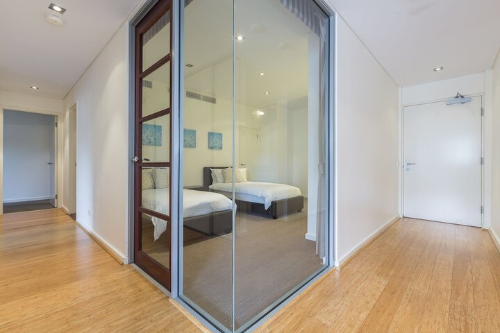 Room 4 of 46