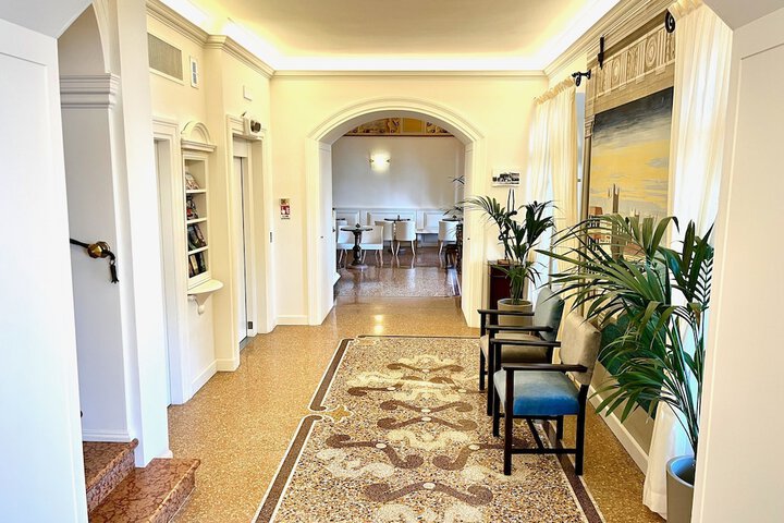 Hotel Interior 2 of 112