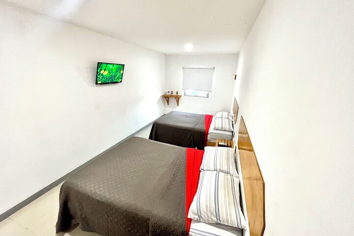 Room 8 of 14