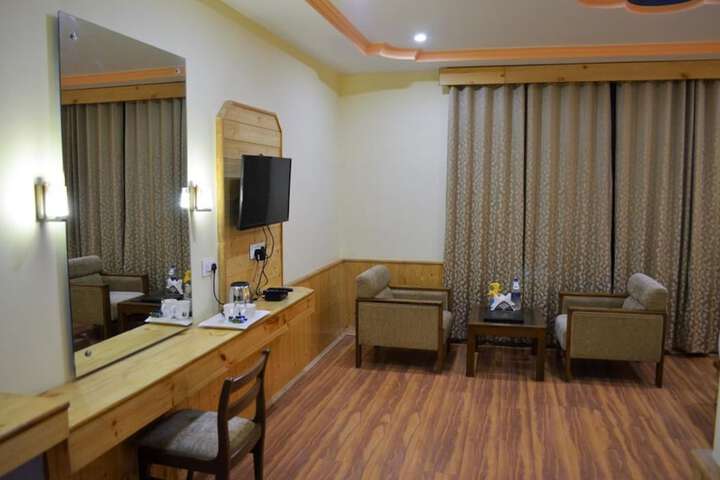 Room 19 of 31