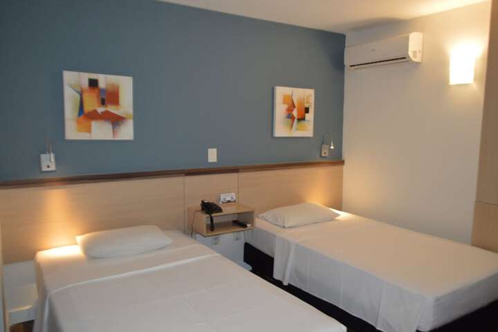Room 15 of 75