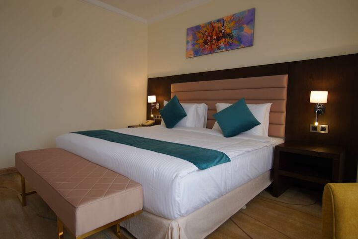 Room 2 of 54