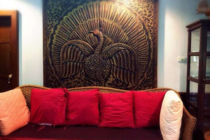 Room 16 of 33